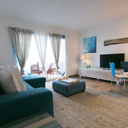 Chromotheraphy Cerca Del Mar Lejlighed Costa Teguise Eksteriør billede