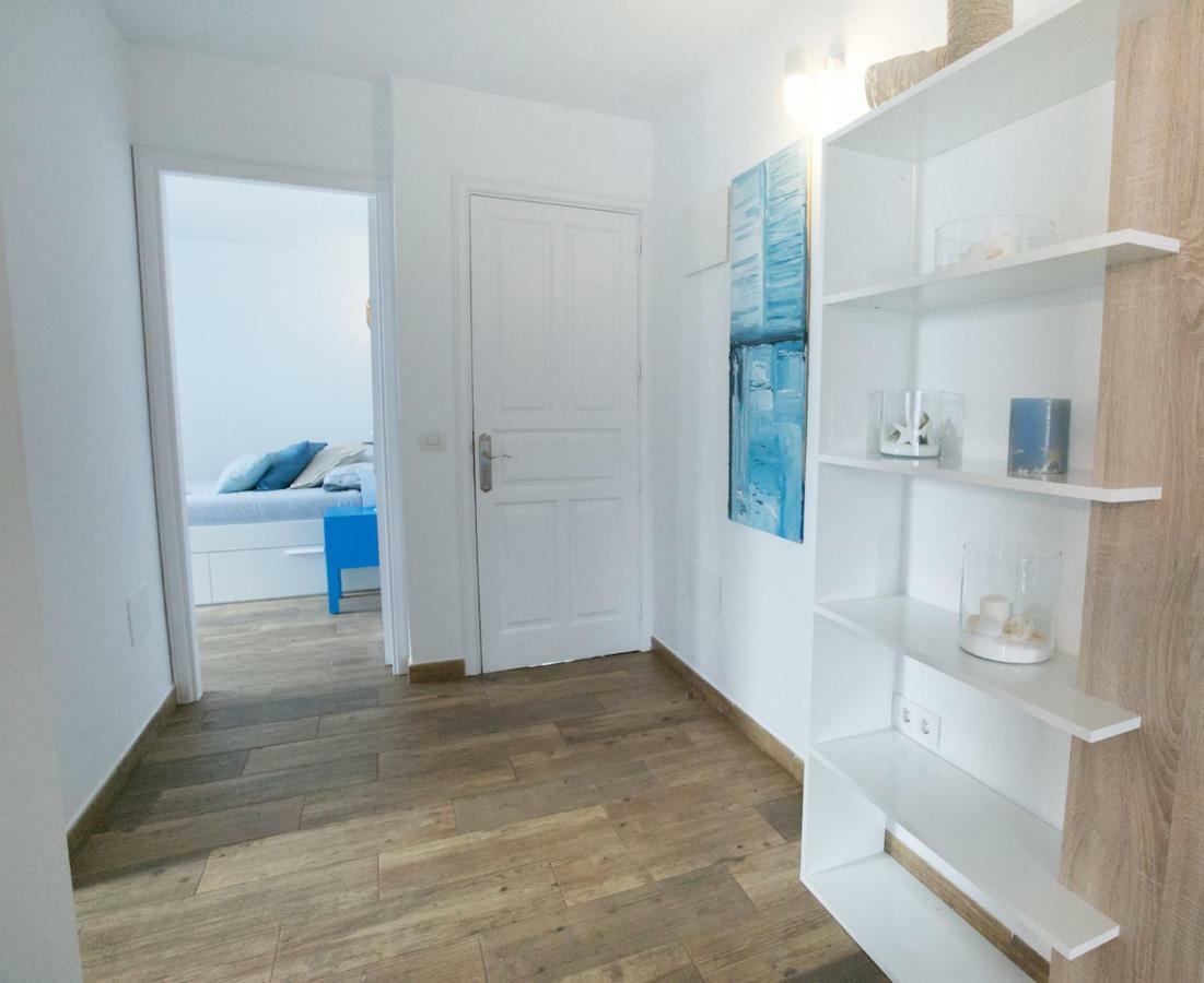 Chromotheraphy Cerca Del Mar Lejlighed Costa Teguise Eksteriør billede